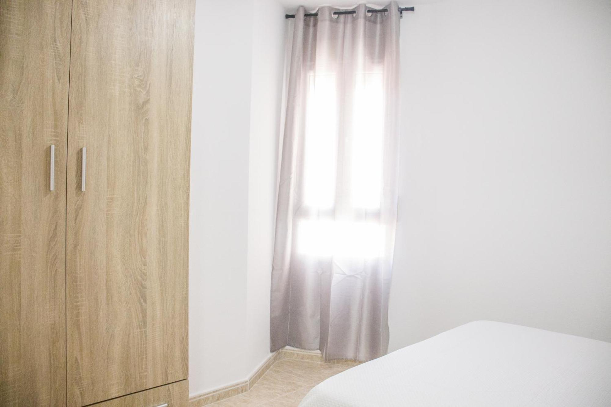 Apartamentos Sol De 아길라스 외부 사진