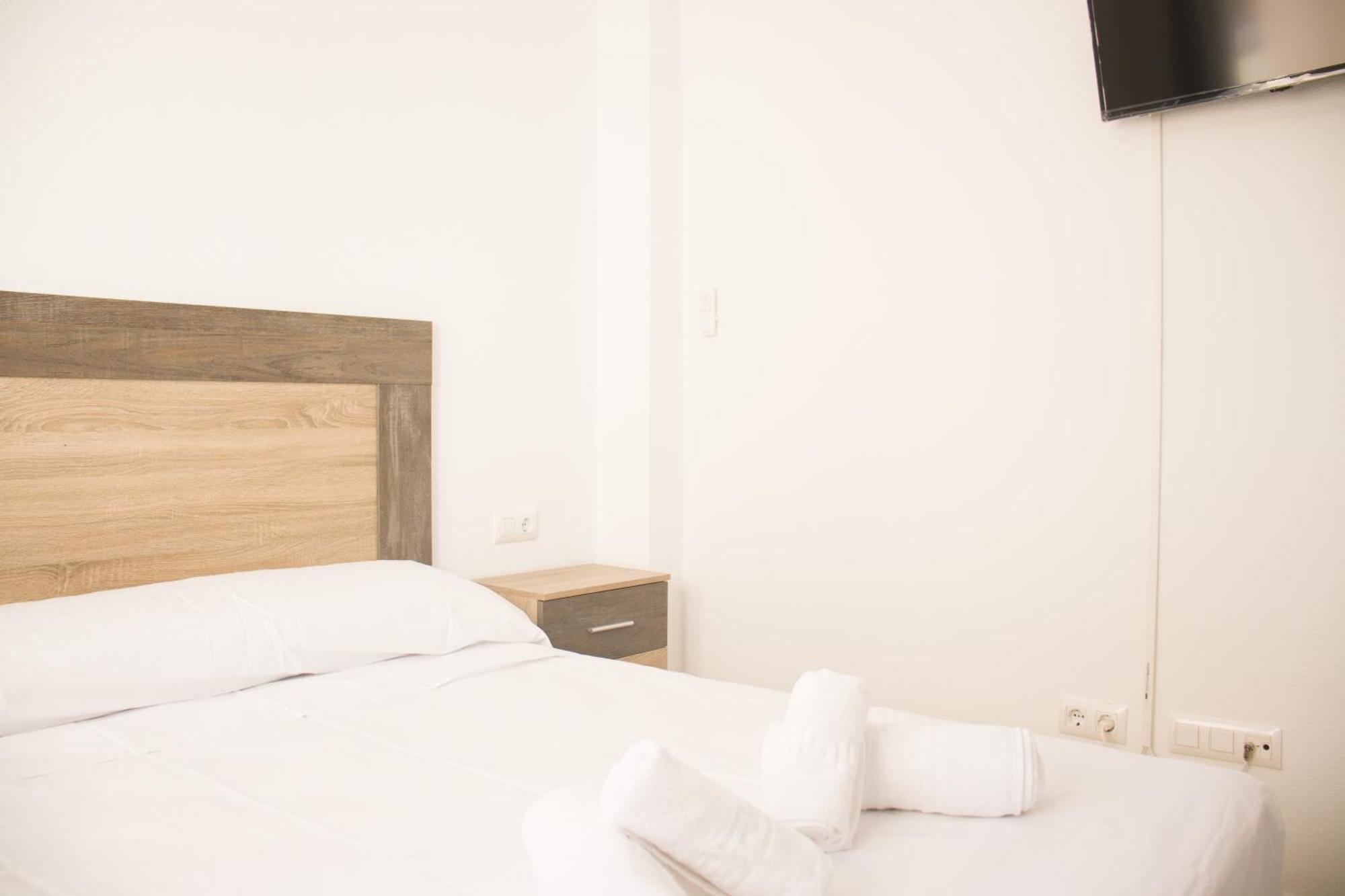Apartamentos Sol De 아길라스 외부 사진